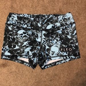 FLEO 3.25 INCH SHORTS